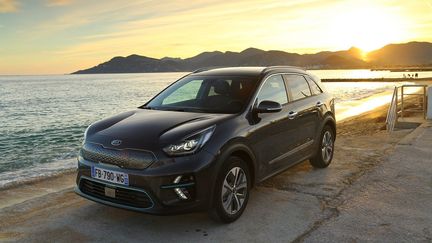 Le e-Niro, premier crossover électrique. (KIA POUR FRANCE INFO)