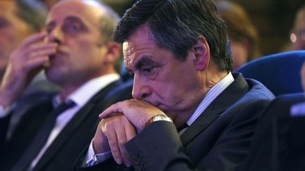 L'ancien Premier ministre Fran&ccedil;ois Fillon se pr&eacute;pare pour son meeting, le 14 novembre 2014, &agrave; Menton (Alpes-Maritimes).&nbsp; (VALERY HACHE / AFP)