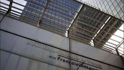 La Bibliothèque nationale de France distribue la même mallette à tous les chercheurs&nbsp;qui utilisent des documents de la bibliothèque pour leurs travaux. (LUC NOBOUT / MAXPPP)