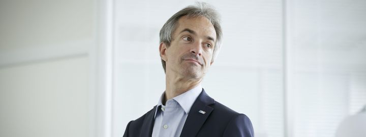 Laurent Zameczkowski, candidat de La République en marche aux élections législatives, le 15 juin 2017 à Neuilly-sur-Seine (Hauts-de-Seine). (MAXPPP)