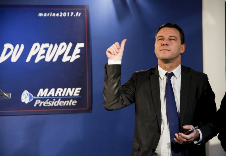 Jean-Lin Lacapelle, secrétaire national du FN, au QG de Marine Le Pen à Paris,&nbsp;le 4 janvier 2017 (NICOLAS TAVERNIER/REA)