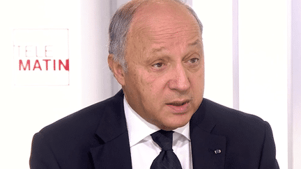 Les 4 Vérités : Laurent Fabius veut une solution politique contre Daesh