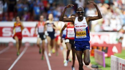 Mo Farah a réalisé le double 5000m-10000m  (OLIVIER MORIN / AFP)