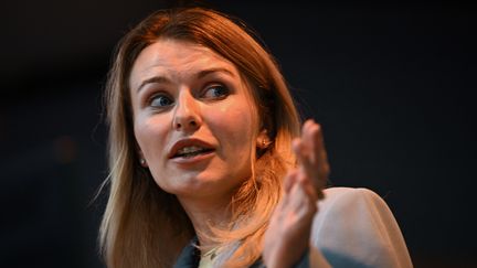 La députée ukrainienne Lesia Vasylenko lors d’une réception des "amis conservateurs de l’Ukraine" dans le cadre de la conférence annuelle du Parti conservateur à Birmingham (Angleterre), le 2 octobre 2022. (PAUL ELLIS / AFP)