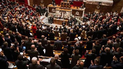 &nbsp; (Le Parlement se mobilise pour contrôler l'état d'urgence © MaxPPP)