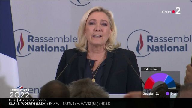 Marine Le Pen parle d'"un très puissant groupe parlementaire du RN à l'Assemblée"