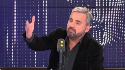 Le député la France insoumise de Seine-Saint-Denis, invité du "8h30 Fauvelle-Dély", mardi 12 février 2019.&nbsp; (FRANCEINFO / RADIOFRANCE)