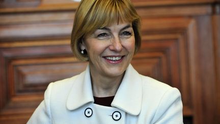 Vesna Pusić a été ministre des Affaires étrangères et européennes de la Croatie de 2011 à 2016. Elle est née en 1953 (ici à Budapest, le 24 février 2012). (ATTILA KISBENEDEK / AFP)