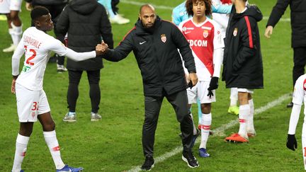 Thierry Henry, l'entraîneur monégasque, espère une grosse réaction de ses joueurs. (VALERY HACHE / AFP)