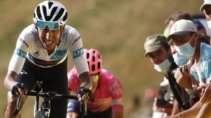 Egan Bernal en souffrance sur ce Tour 2020 (BENOIT TESSIER / AFP)