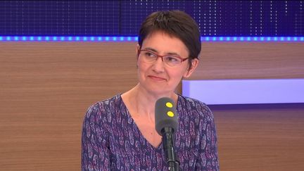 Nathalie Arthaud, porte-parole de&nbsp;Lutte ouvrière, était l'invitée de franceinfo. (RADIO FRANCE / FRANCEINFO)