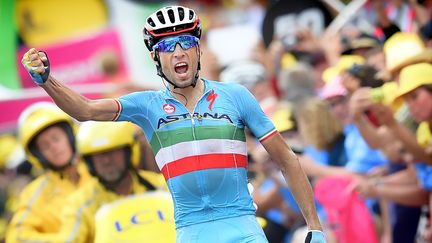 Vincenzo Nibali (Astana) n'a laissé aucune chance à ses poursuivants pour remporter à la Toussuire sa cinquième victoire d'étape sur le Tour ! (YORICK JANSENS / BELGA MAG)