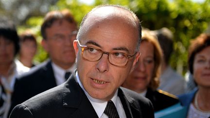 &nbsp; (Le ministre de l'Intérieur, Bernard Cazeneuve, répond que "la France n'a pas peur" des menaces de l'EI © MaxPPP)