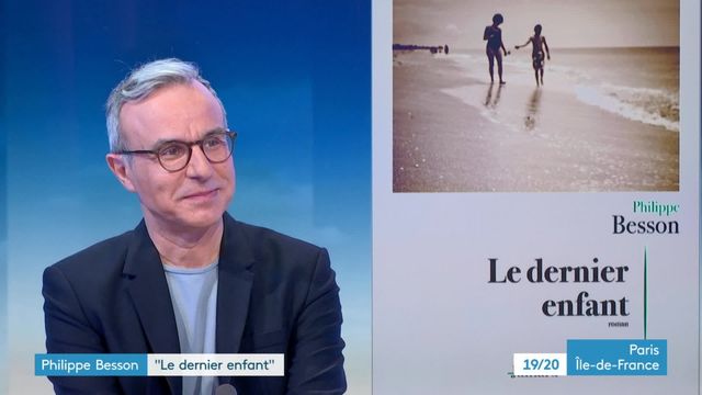 Philippe Besson, sur le plateau de  France 3 Paris-Ile-de-France