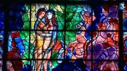 La magie des vitraux de Chagall à Sarrebourg
 (Culturebox)