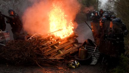 Notre-Dame-des-Landes : évacuation en cours