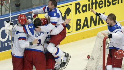 La joie des joueurs de hockey russe, champions du monde pour la 5e fois de leur histoire