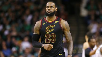 Le basketteur LeBron James, le 27 mai 2018 à Boston (Etats-Unis). (MADDIE MEYER / GETTY IMAGES NORTH AMERICA / AFP)