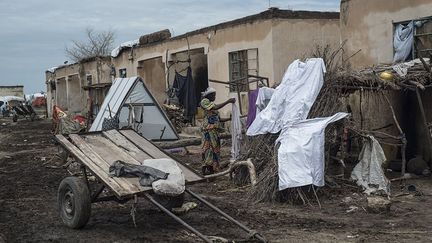 les prix élevés des denrées alimentaires, la baisse de la valeur monétaire et le faible accès aux moyens de subsistance annoncent une année difficile en 2017 pour les habitants de l'État de Borno», confirme MSF, très présent dans la région. (Stefan Heunis/AFP)