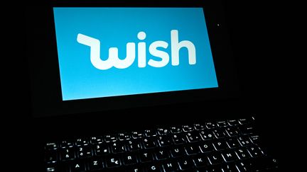 Le logo du site Wish s'affiche sur un ordinateur, le 6 mars 2019 à Paris. (PHILIPPE LOPEZ / AFP)