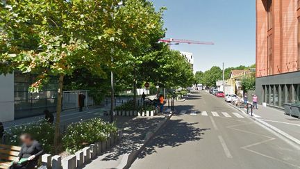 Un homme a tent&eacute; de s'immoler &agrave; la Cour nationale du droit d'asile, &agrave; Montreuil (Seine-Saint-Denis), vendredi 3 octobre 2014. ( GOOGLE MAPS)