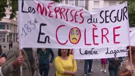 Crise de l'hôpital public : une cinquantaine de manifestations prévues en France (FRANCE 2)