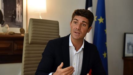 Aurélien Pradié, député du Lot, les Républicains, était l'invité de franceinfo, le 7 octobre 2021.&nbsp; (MARC SALVET / MAXPPP)