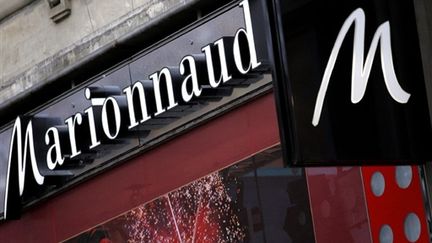 Un magasin parisien Marionnaud sur les Champs-Elysées (archives 2004) (© AFP / Franck Fife)