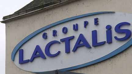 Lactalis annonce réduire sa collecte de lait : les prémices d’une nouvelle crise agricole ?