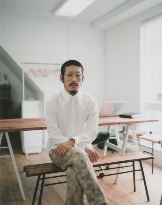 Le créateur japonais Kunihiko Morinaga, designer de la marque Anrealage 
 (DR)