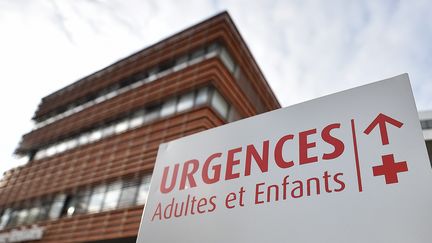 Panneau de signalisation des urgences d'un hôpital (Illustration) (MAXPPP)