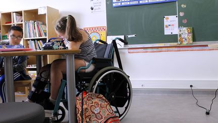 Certaines hôpitaux pour enfants disposent de classes aménagées pour accueillir les enfants malades ou handicapées mais ce n'est pas toujours le cas. Ici, à l'institut Saint-Pierre de Palavas-les-Flots (Hérault).&nbsp; (ALEX BAILLAUD / MAXPPP)