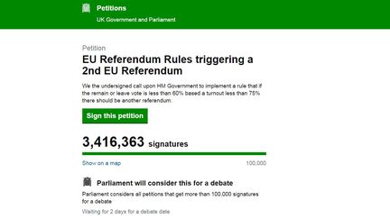 Capture d'écran du site du Parlement britannique qui met en ligne la pétition en faveur d'un nouveau référendum sur le Brexit.&nbsp; (FRANCETV INFO)