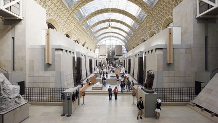 Le hall du mus&eacute;e d'Orsay, &agrave; Paris. (CHRISTOPHE LEHENAFF / PHOTONONSTOP / AFP)