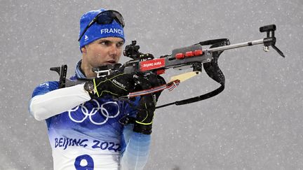 Émilien Jacquelin lors de l'épreuve de biathlon au Jeux olympiques de Pékin, le 13 février 2022. (HERVIO JEAN-MARIE / KMSP)