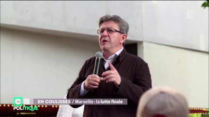 Le leader de la France insoumise a également qualifié l'ancien Premier ministre de François Hollande du "gars qui a fait gazer, matraquer toutes les manifestations".