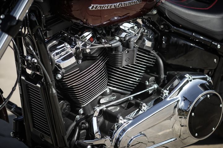 Le moteur Milwaukee-Eight reprend la configuration traditionelle à 45 degrés du bicylindre en V Harley-Davidson. (HARLEY DAVIDSON FRANCE)