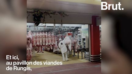 Caroline travaille dans le plus grand marché de France. Et quand les terrasses des bars et restaurants rouvrent, ça change pas mal de choses.