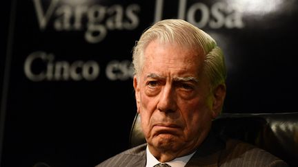 Mario Vargas Llosa le 1er mars 2016 à Madrid pour la présentation de son roman "Cinco esquinas" ("Cinq coins de rue")
 (Javier Soriano / AFP)