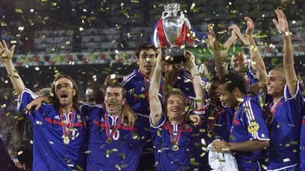 L'équipe de France victorieuse de l'Euro 2000