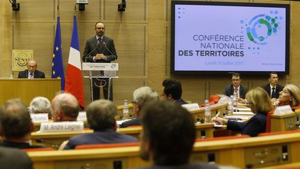 Le Premier ministre, Edouard Philippe, lors du discours d'ouverture de la Conférence des territoires, au Sénat, le 17 juillet 2017 à Paris. (GEOFFROY VAN DER HASSELT / AFP)