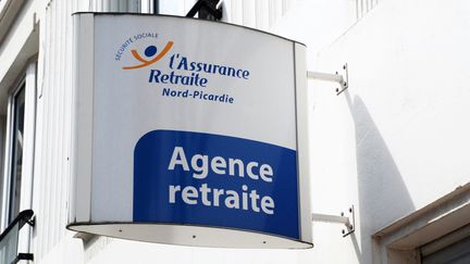 La façade d'une agence retraite, en Picardie, en 2015. (MAXPPP)