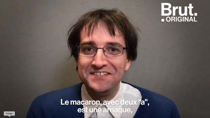 Dans "Je cuisine un jour bleu" Josef Schovanec, autiste asperger, propose des solutions pour aider les personnes autistes à s’alimenter.