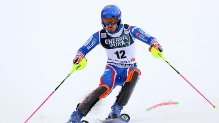 Le Français Victor Muffat-Jeandet lors du slalom de Zagreb au cours duquel il s'est fracturé la cheville&nbsp;droite, le 6 janvier 2022, sur une piste particulièrement difficile. (DAMIR SENCAR / AFP)