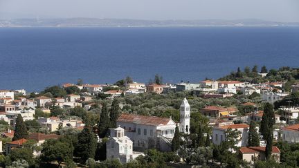 Une vue de l'île de Chios, le 30 avril 2016.&nbsp; (MAHMUT SERDAR ALAKUS / ANADOLU AGENCY / AFP)