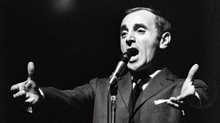 Charles Aznavour à l'Olympia le 17 janvier 1963.
 (UPI / AFP)