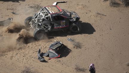 Dakar 2025 : nouvelle désillusion pour Sébastien Loeb contraint à l'abandon