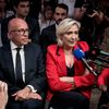 Marine Le Pen et Eric Ciotti assistent à une conférence de presse de Jordan Bardella, le 24 juin 2024, à Paris. (ARTHUR N. ORCHARD / HANS LUCAS / AFP)