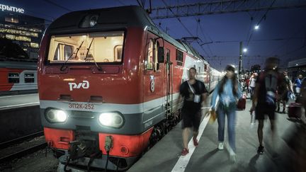 Un train dans une gare de Moscou (Russie), le 27 juin 2018. (NIU BO / IMAGINECHINA / AFP)