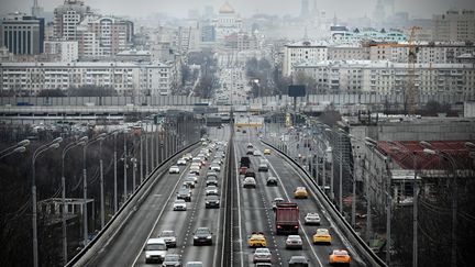 Vue générale de la ville de Moscou, en Russie, le 26 novembre 2021. (ALEXANDER NEMENOV / AFP)